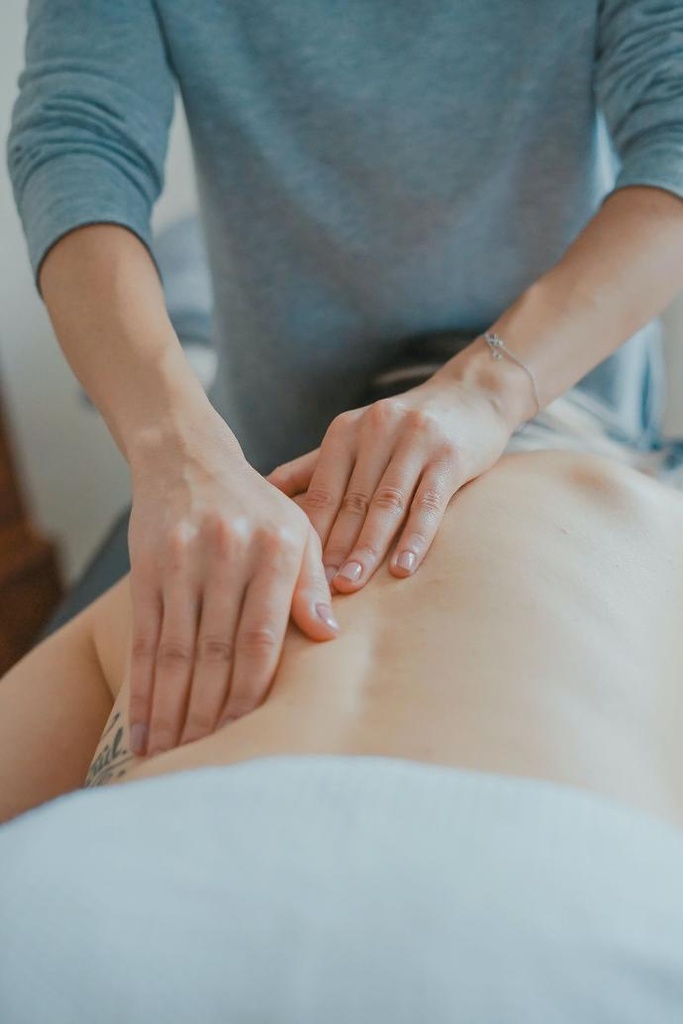 Massage à l'unité postnatal